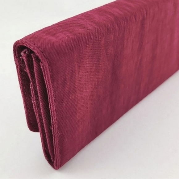 Kipling Teddi Bifold Snap Wine Coloured Wallet - Picture 4 of 12